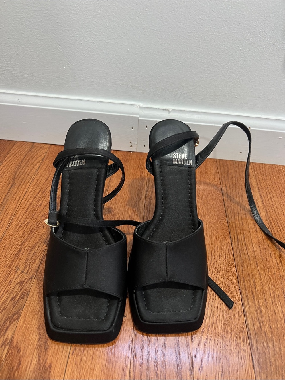 Steve Madden Black Strappy Square-Toe Heeled Sandals